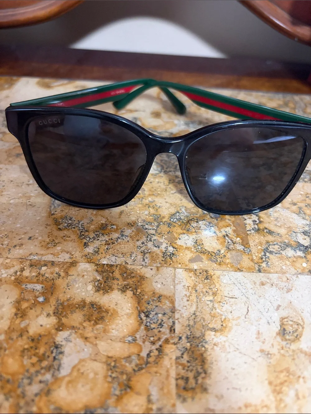 Gucci Black Cat-Eye Sunglasses with Green and Red Temple Stripes